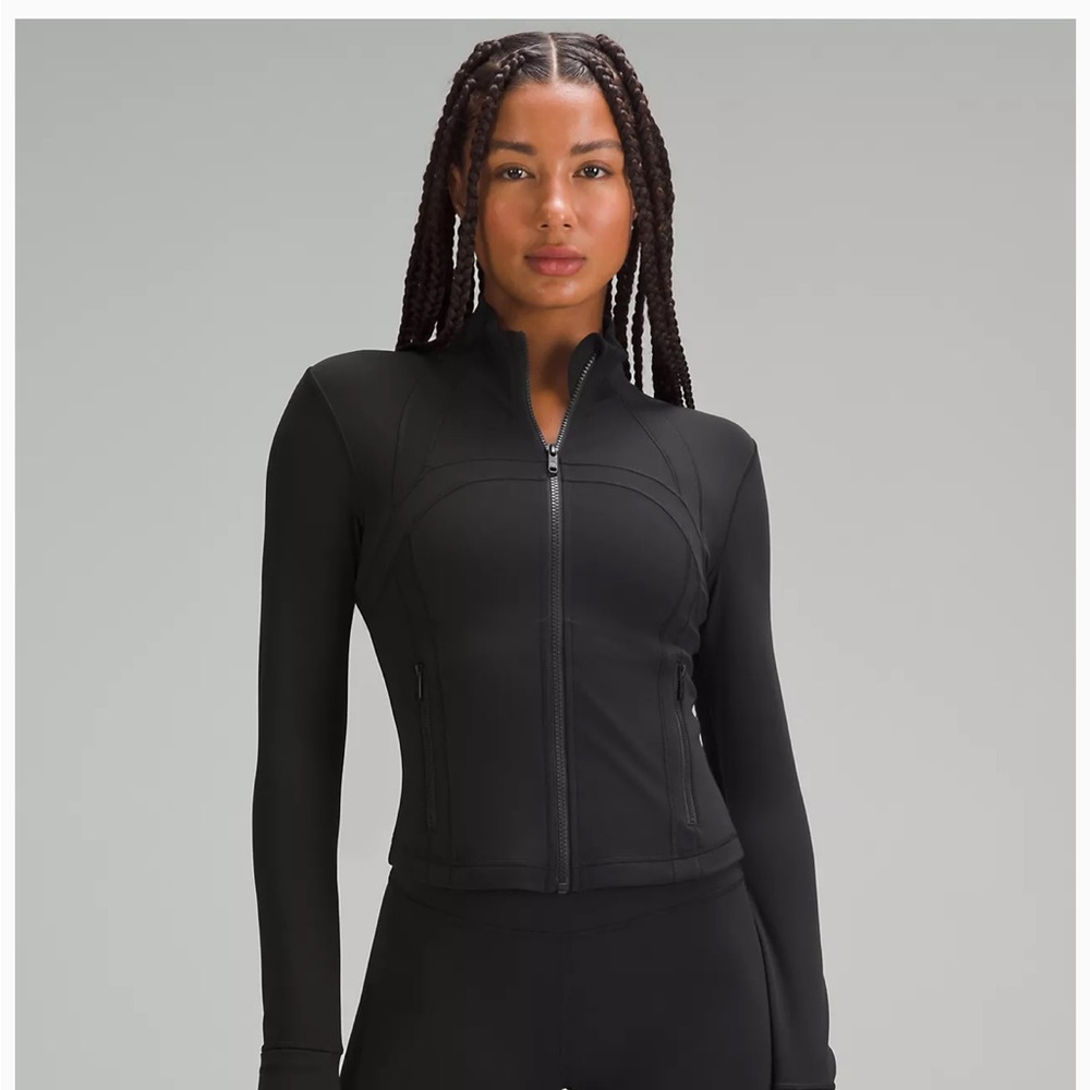 Lululemon Define Cropped Jacket “Nulu” NWT never worn!